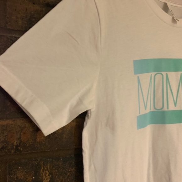Mom Life tee M NEW - Picture 3 of 5